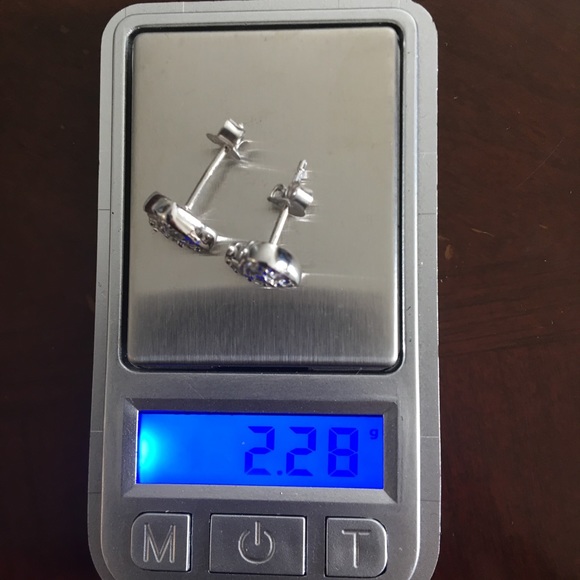 Sterling Silver Heart Pave CZ Post Earrings NEW - Picture 7 of 7